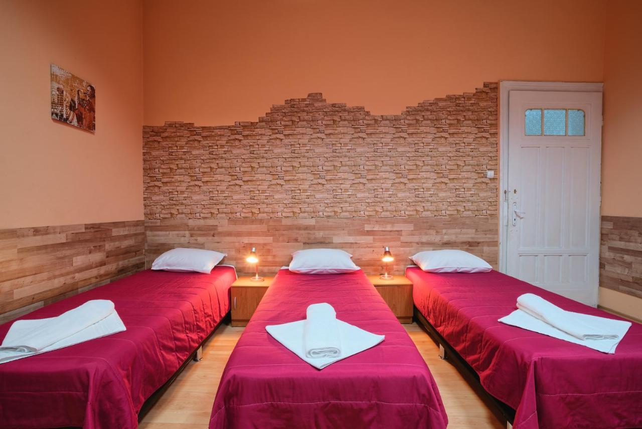 Guest House 32 София Экстерьер фото